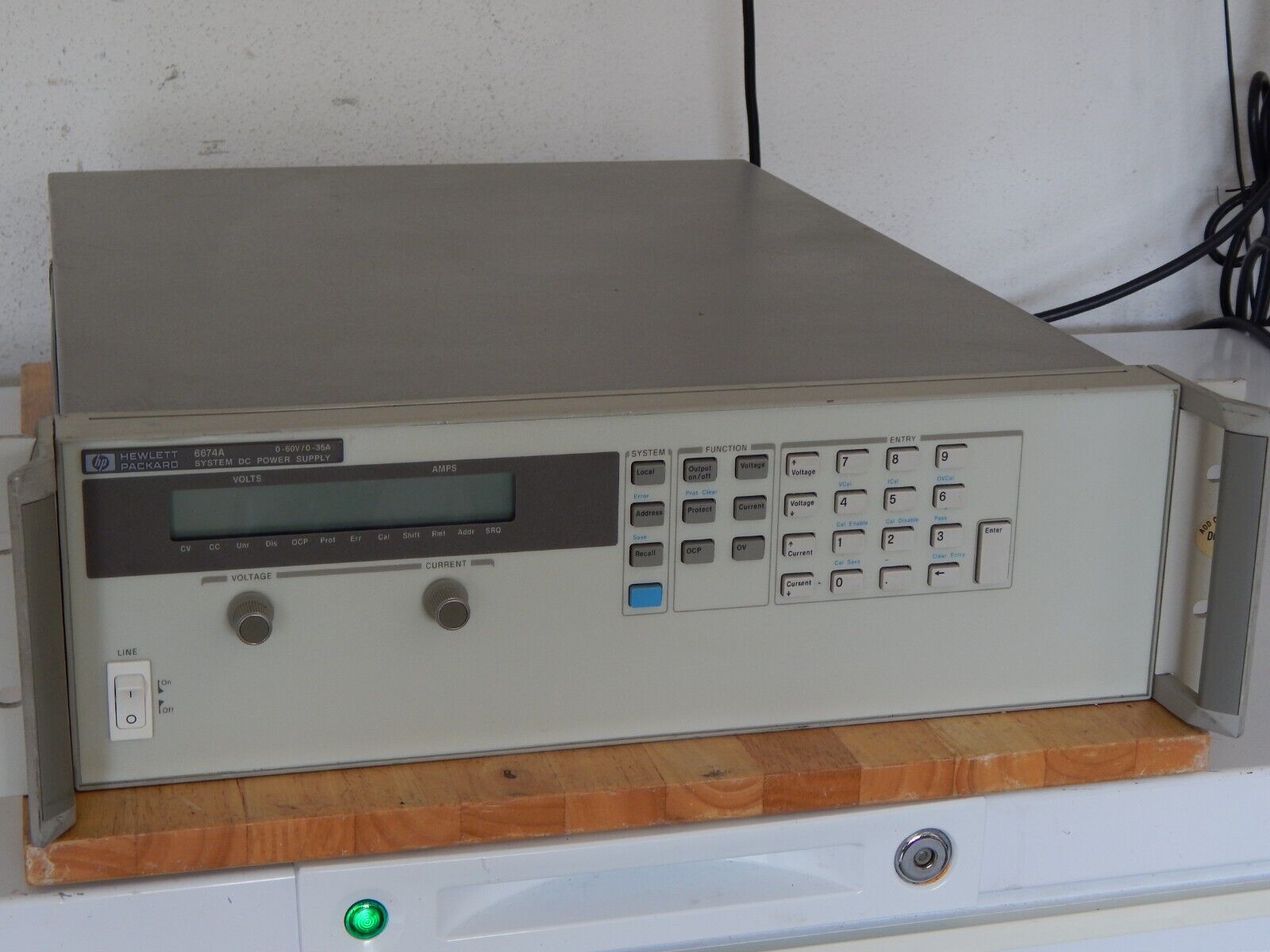 HP 6674A DC Power Supply 0 to 80V, 0- 26A, 2000W GPIB opt. J05 HP 6674A DC Power Supply 0 to 80V, 0- 26A, 2000W GPIB opt. J05